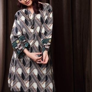 Nishat Pakistani women’s kurta NWT size Large